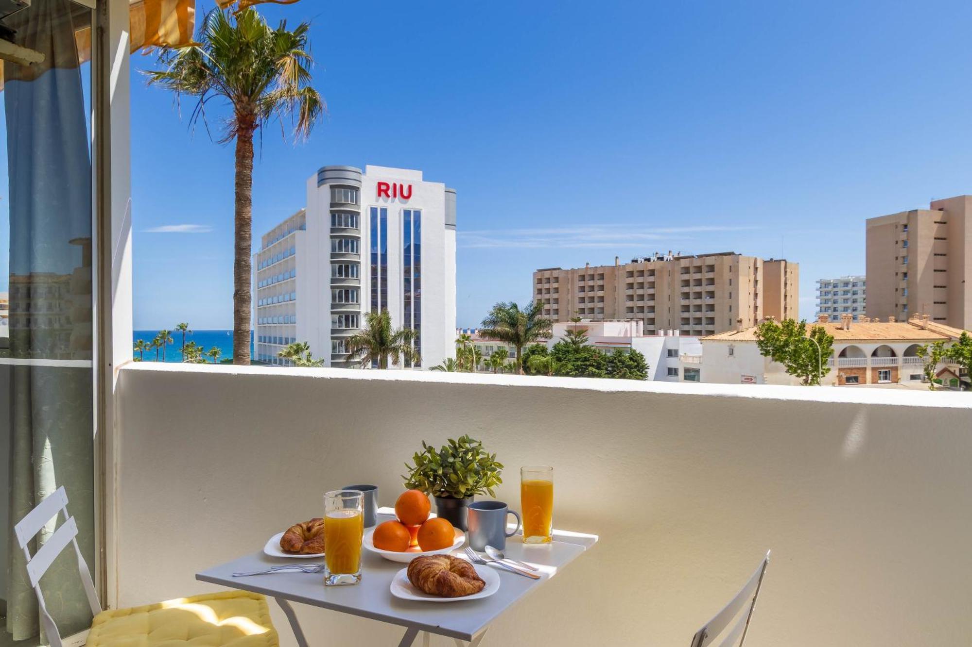 Erisa 52 By Ivi Real Estate Apartment Torremolinos Ngoại thất bức ảnh